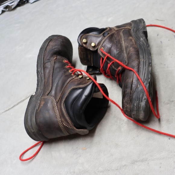 Danner Mens 10 Work Boots Brown Leather Lace Up Rugged Utility Waterproof READ main image 10